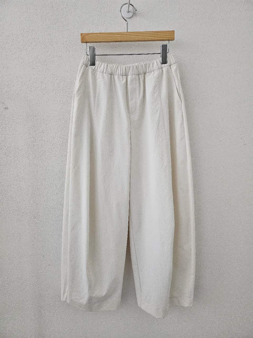 B114.星星家俏皮花苞寬褲