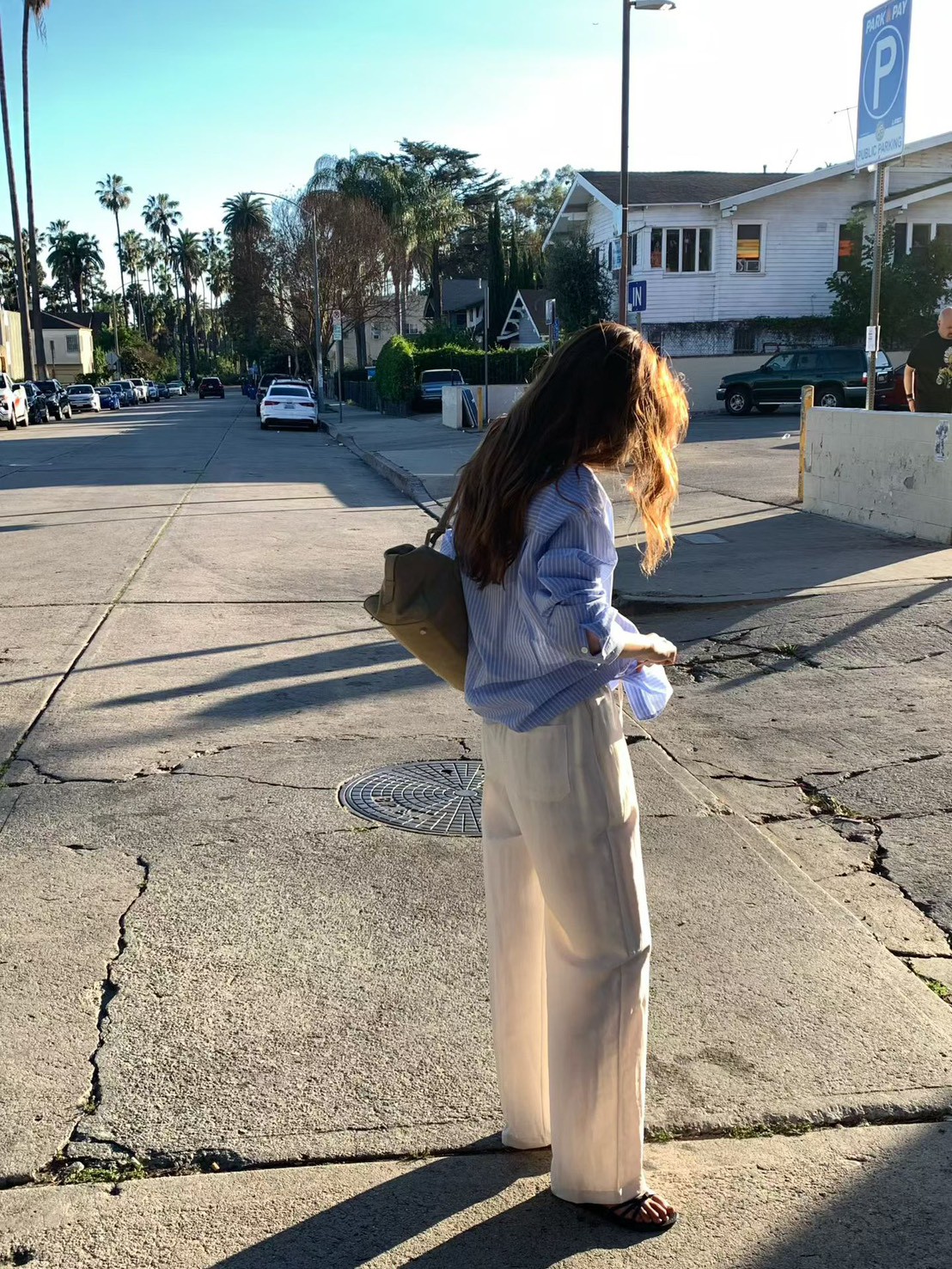 B32.大V家鬆緊腰休閒褲