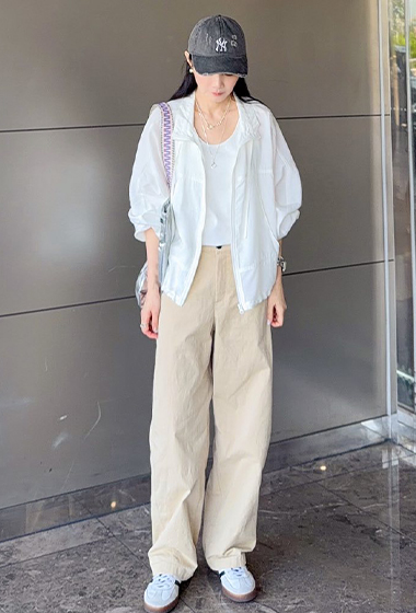 水洗褲家小彎刀休閒褲