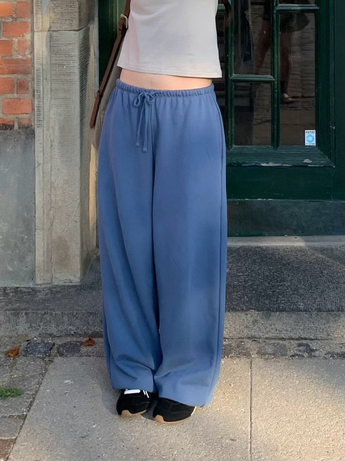 B59.小V家舒服好活動縮口褲