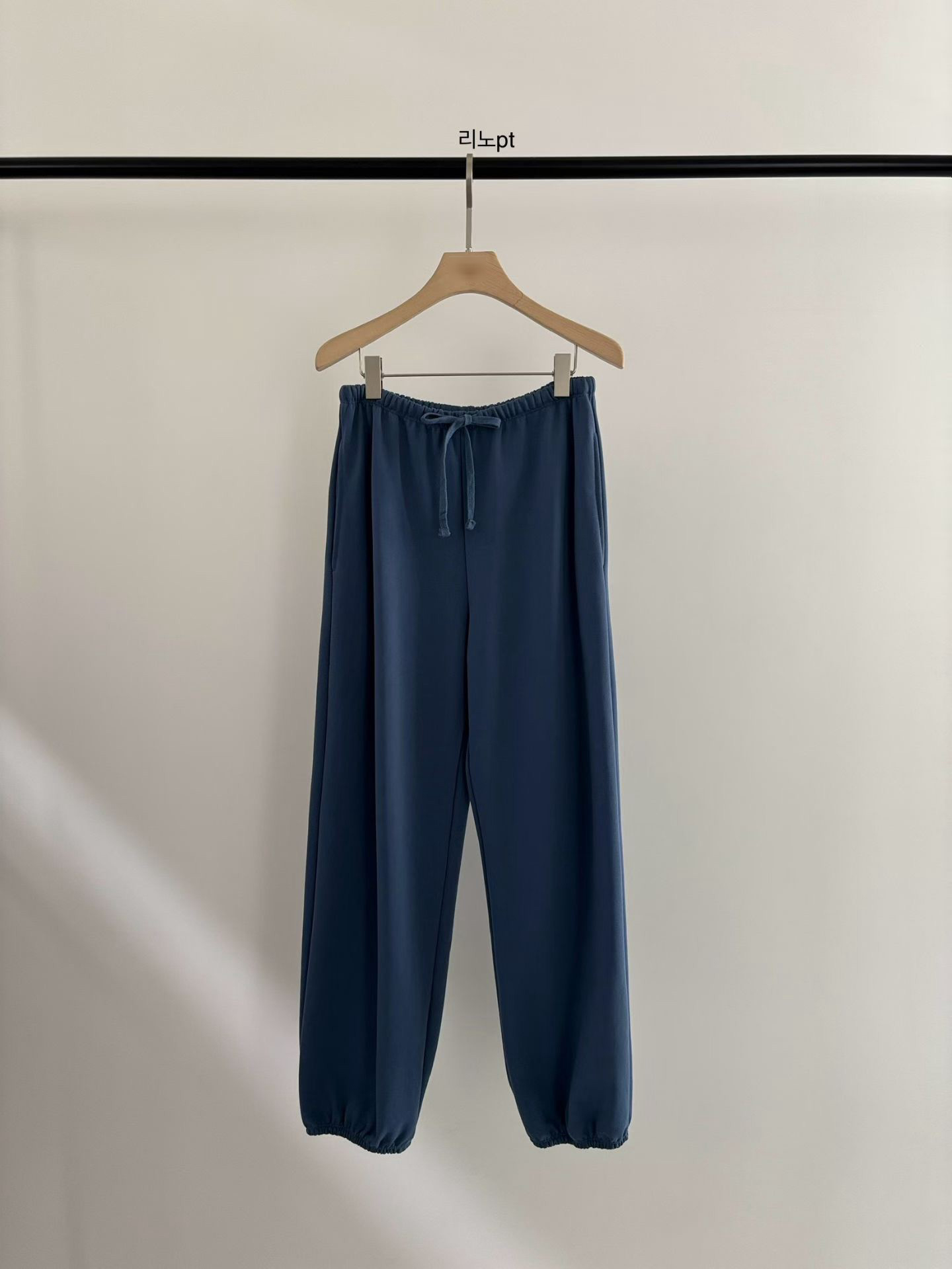 B59.小V家舒服好活動縮口褲