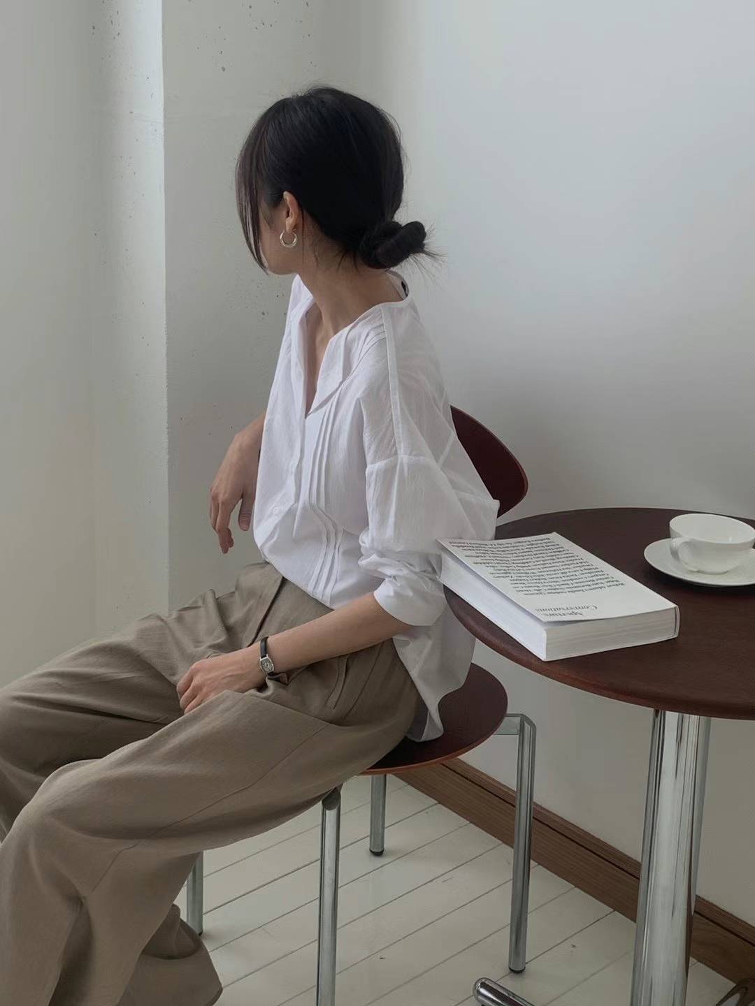 A59.小臉歐膩亞麻混紡打褶褲