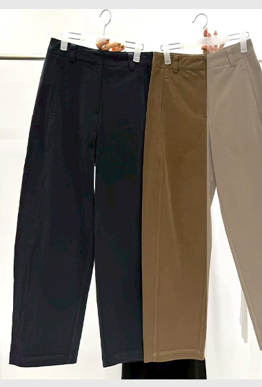 B68.質感家大地側前移直筒長褲