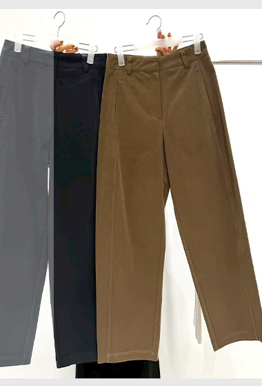 B68.質感家大地側前移直筒長褲