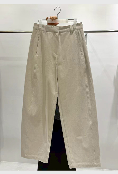 B68.質感家大地側前移直筒長褲