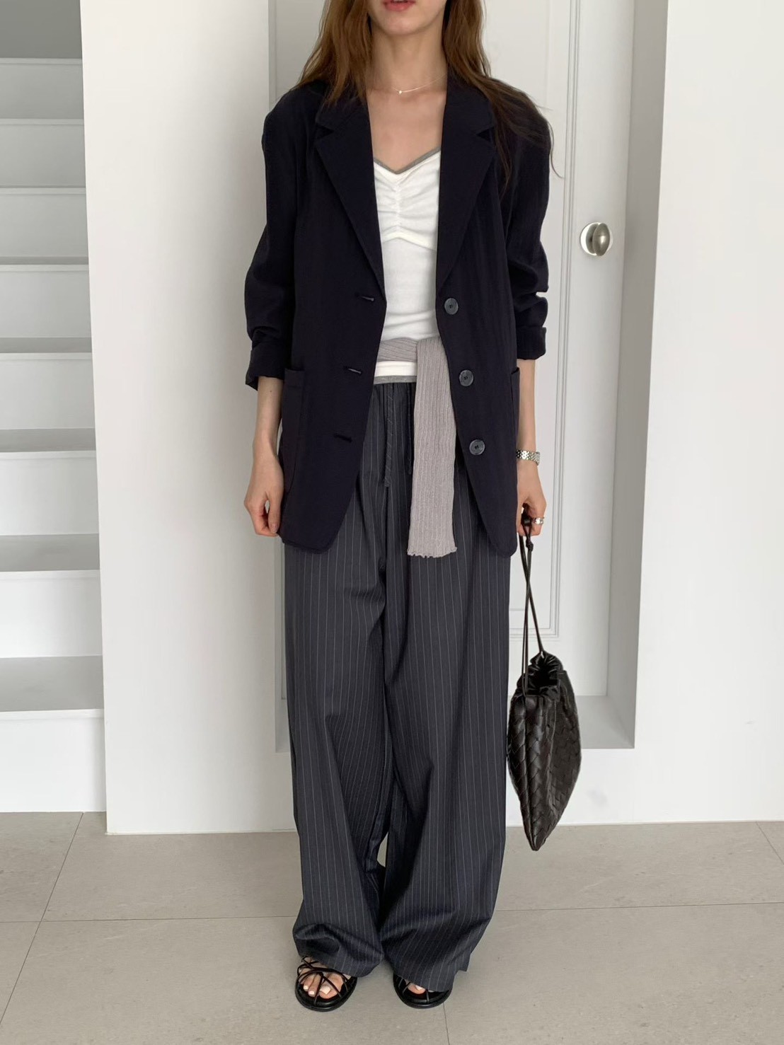 B25.綁帶直條紋西裝寬褲