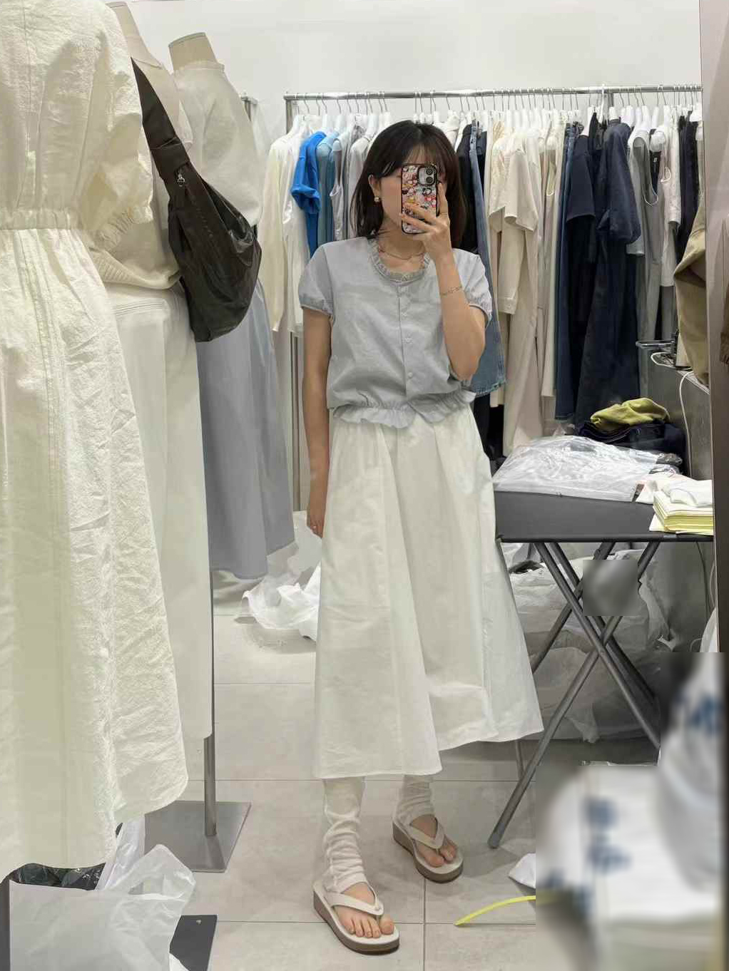 A82.質感家鬆緊腰素雅傘裙