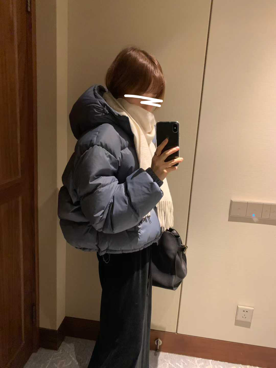 A45.顏值家柔軟絨面顯瘦裙