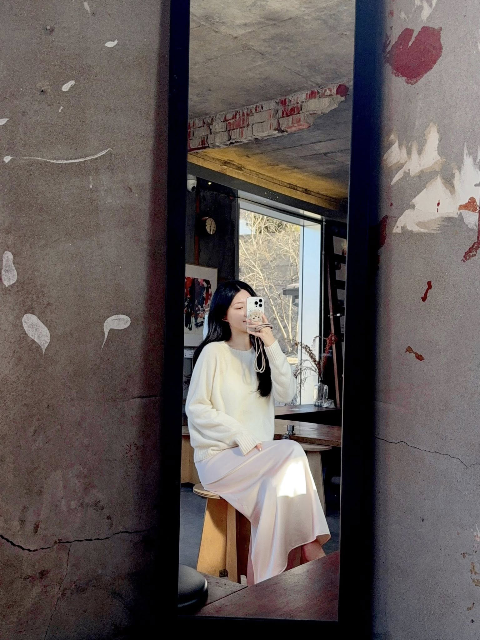 B46.微光澤拉繩修身長裙