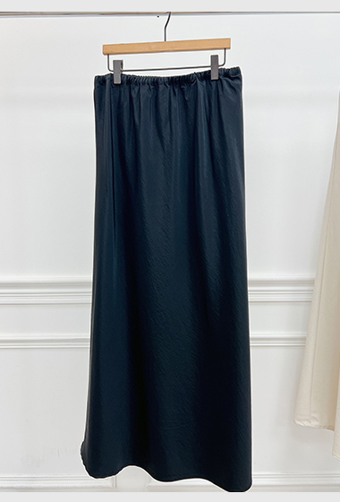 B76.典雅零失誤鬆緊腰銅氨纖維長裙