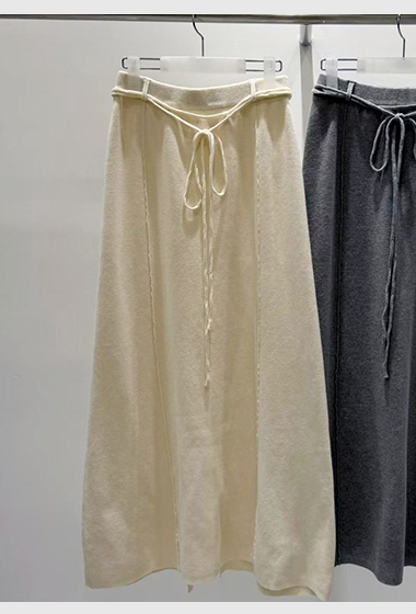 B48.質感家綁繩自信針織長裙