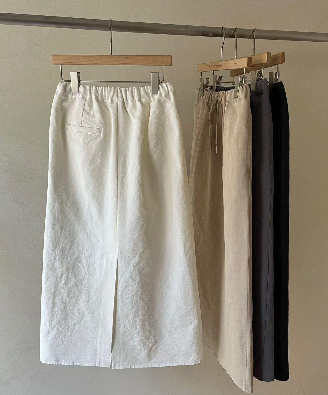 A29.JP家自在後開衩休閒裙