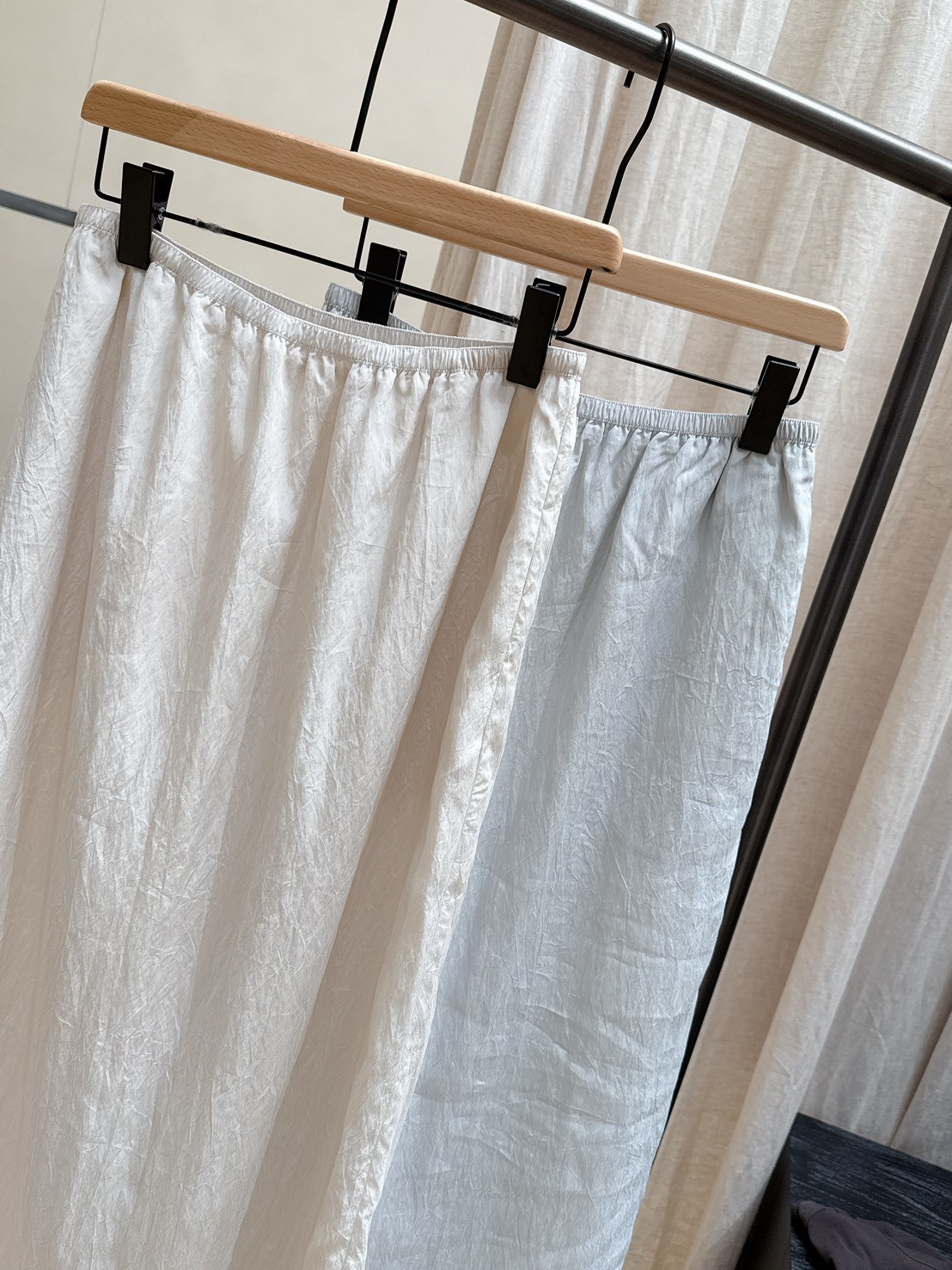 A68.氣質優雅光澤裙