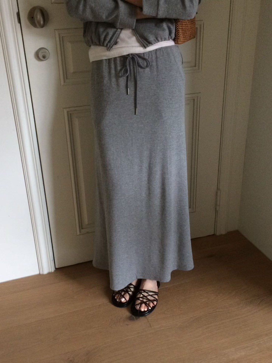 A49.日常必備休閒綁帶長裙