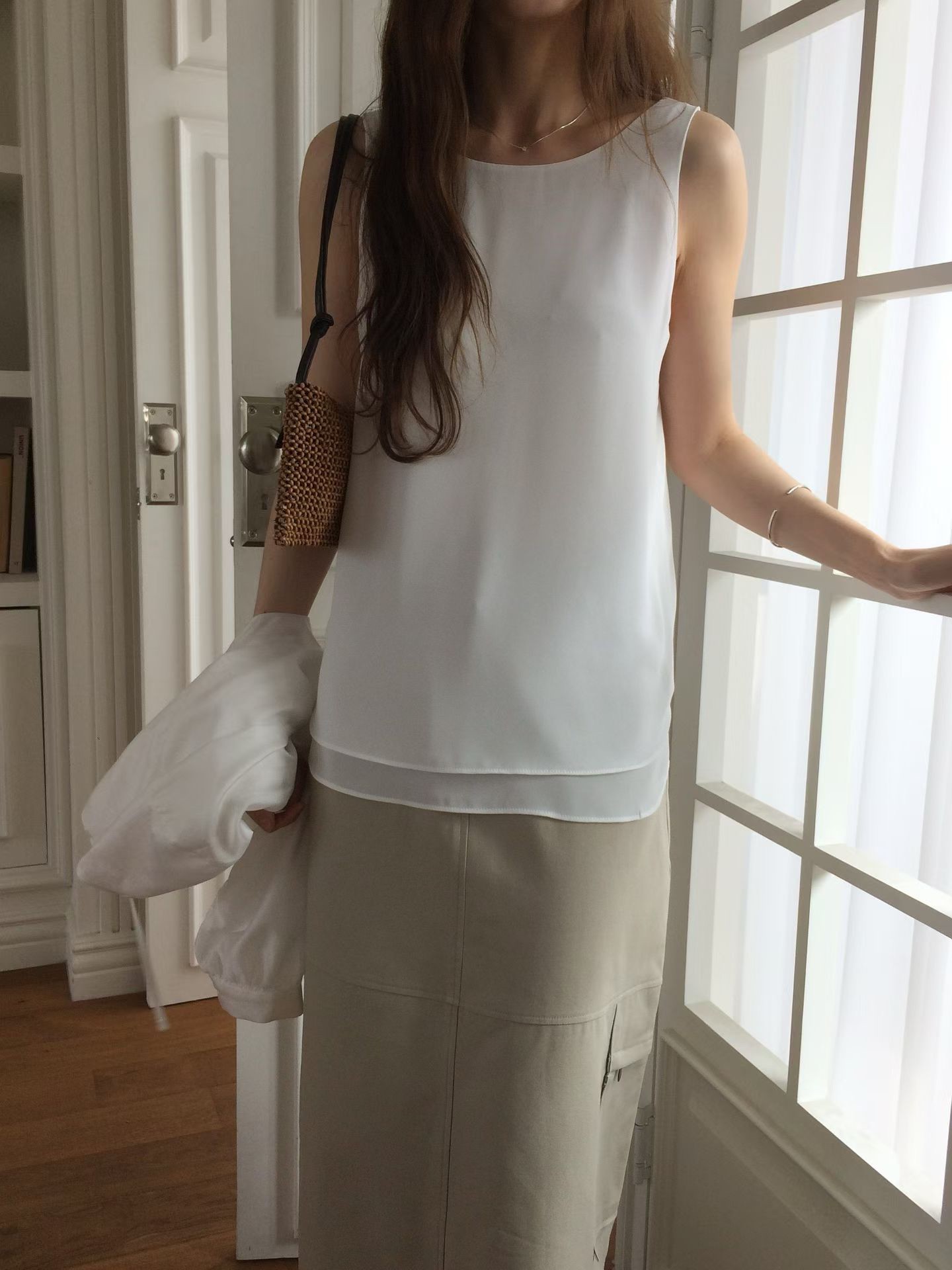 B21.十字剪接素雅工裝裙