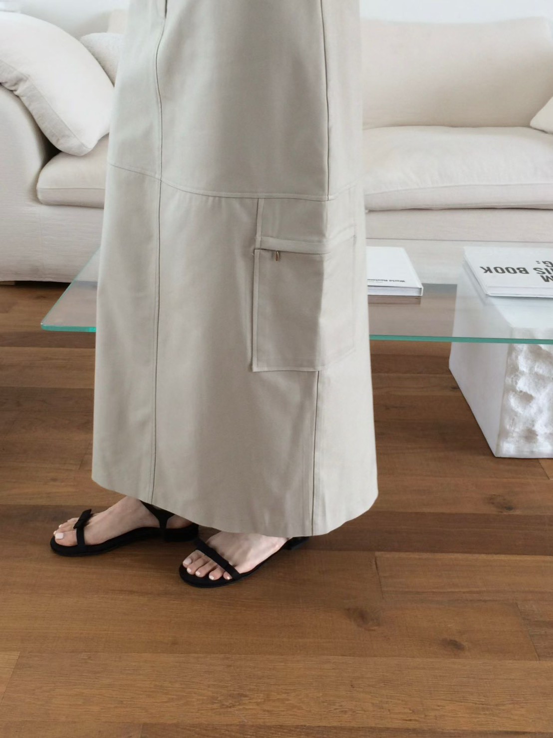 B21.十字剪接素雅工裝裙