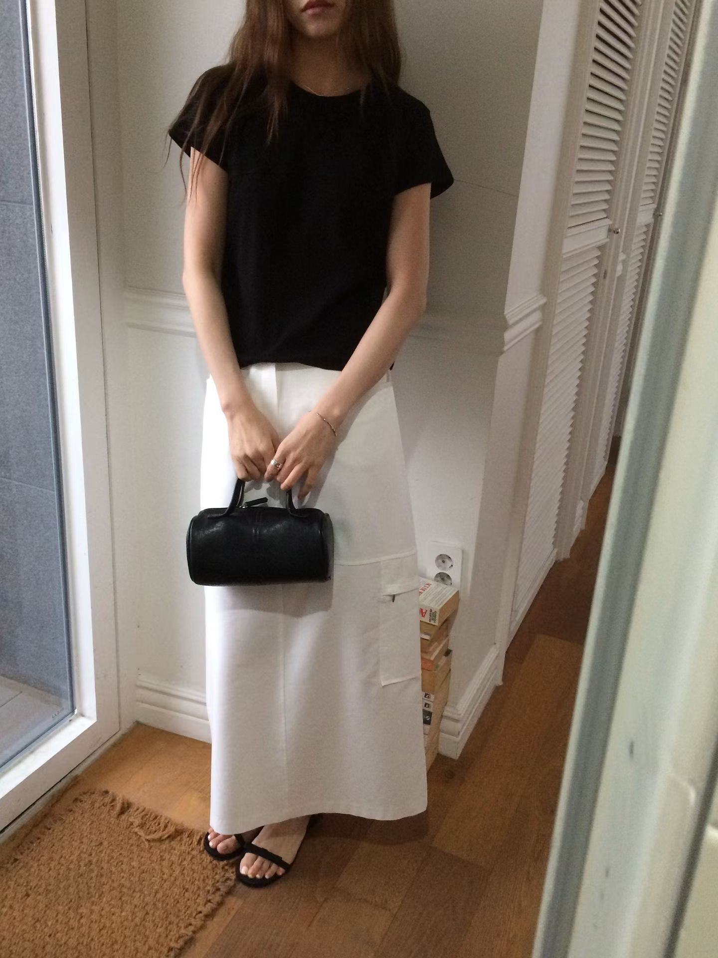 B21.十字剪接素雅工裝裙