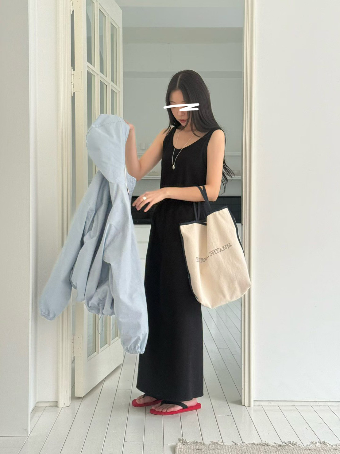 B04.鬆緊腰後開叉瘦瘦裙