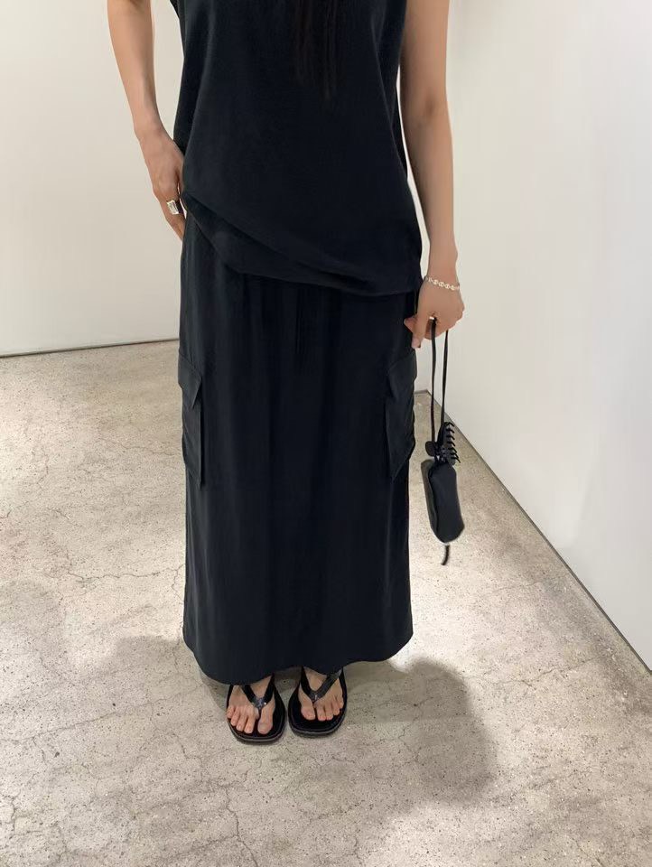 A17.銅氨纖維側貼口袋工裝裙