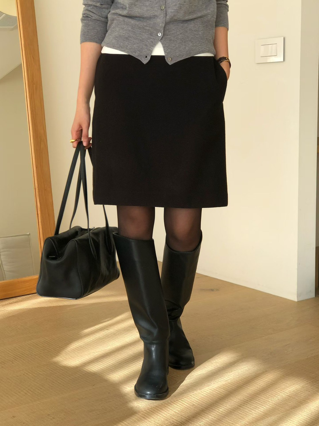 A23.大V家時尚女孩格雷短裙