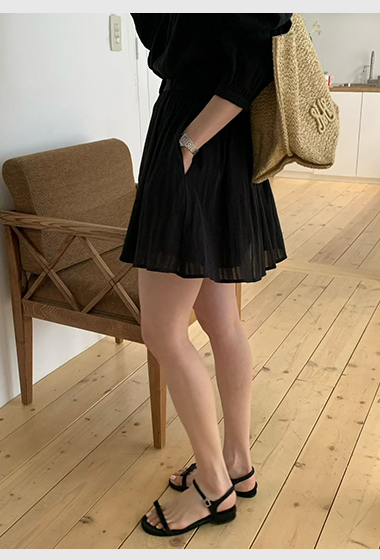 A56.緹花甜姐兒短裙(內裡安全褲)