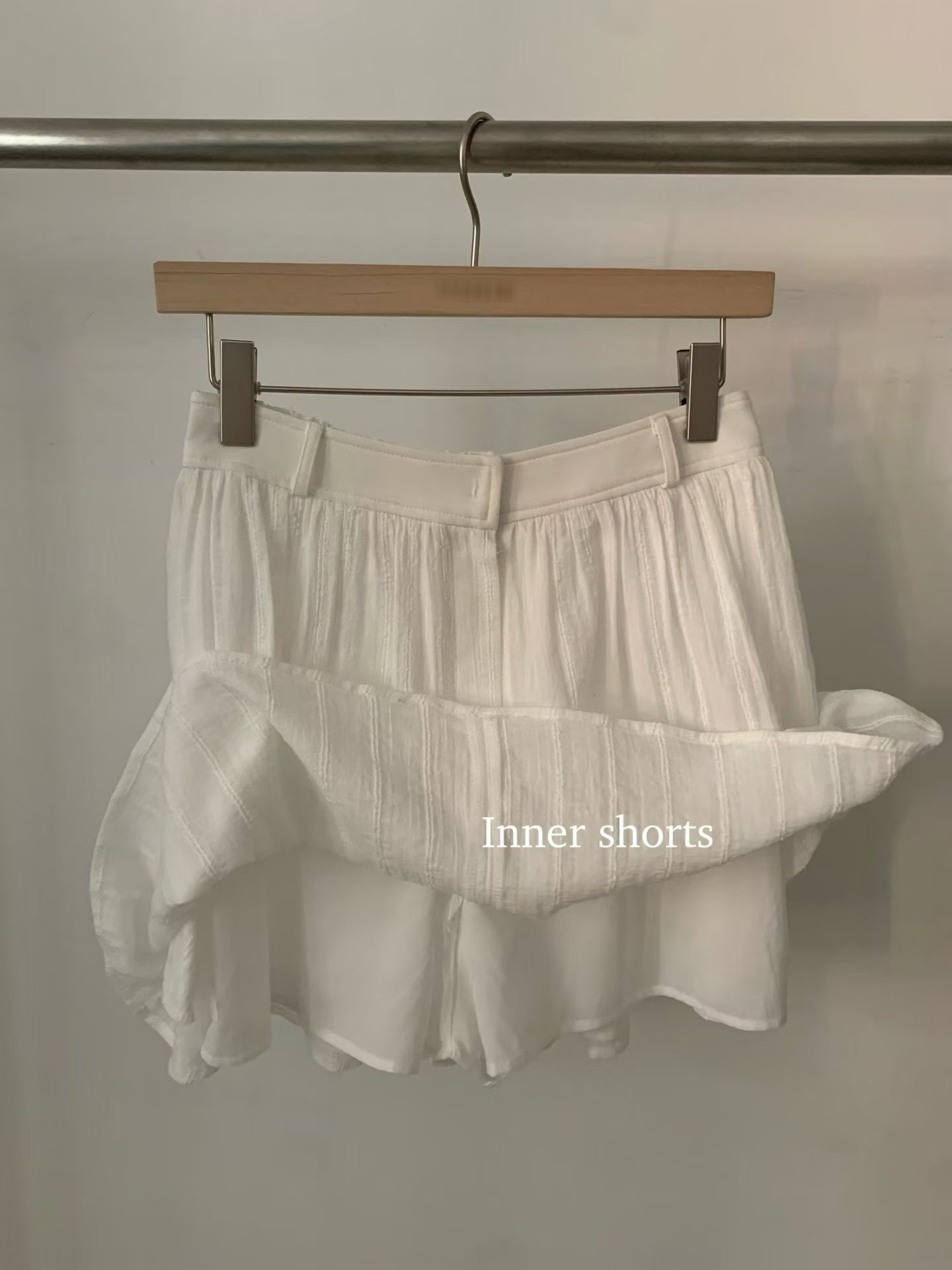 A56.緹花甜姐兒短裙(內裡安全褲)