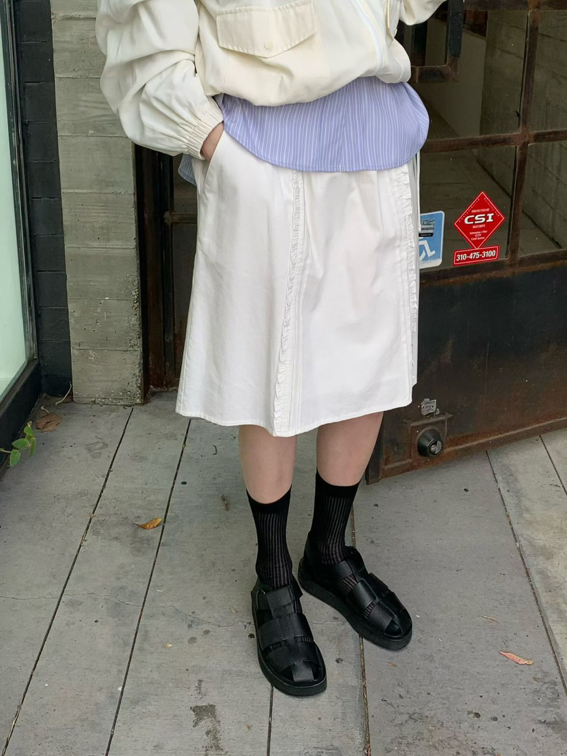 A51.好搭清甜蕾絲剪接短裙