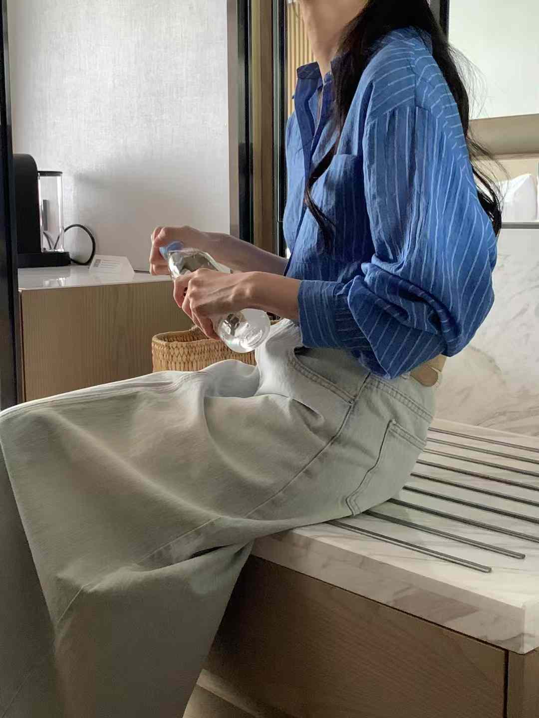 A48.淺色清爽水洗牛仔長裙