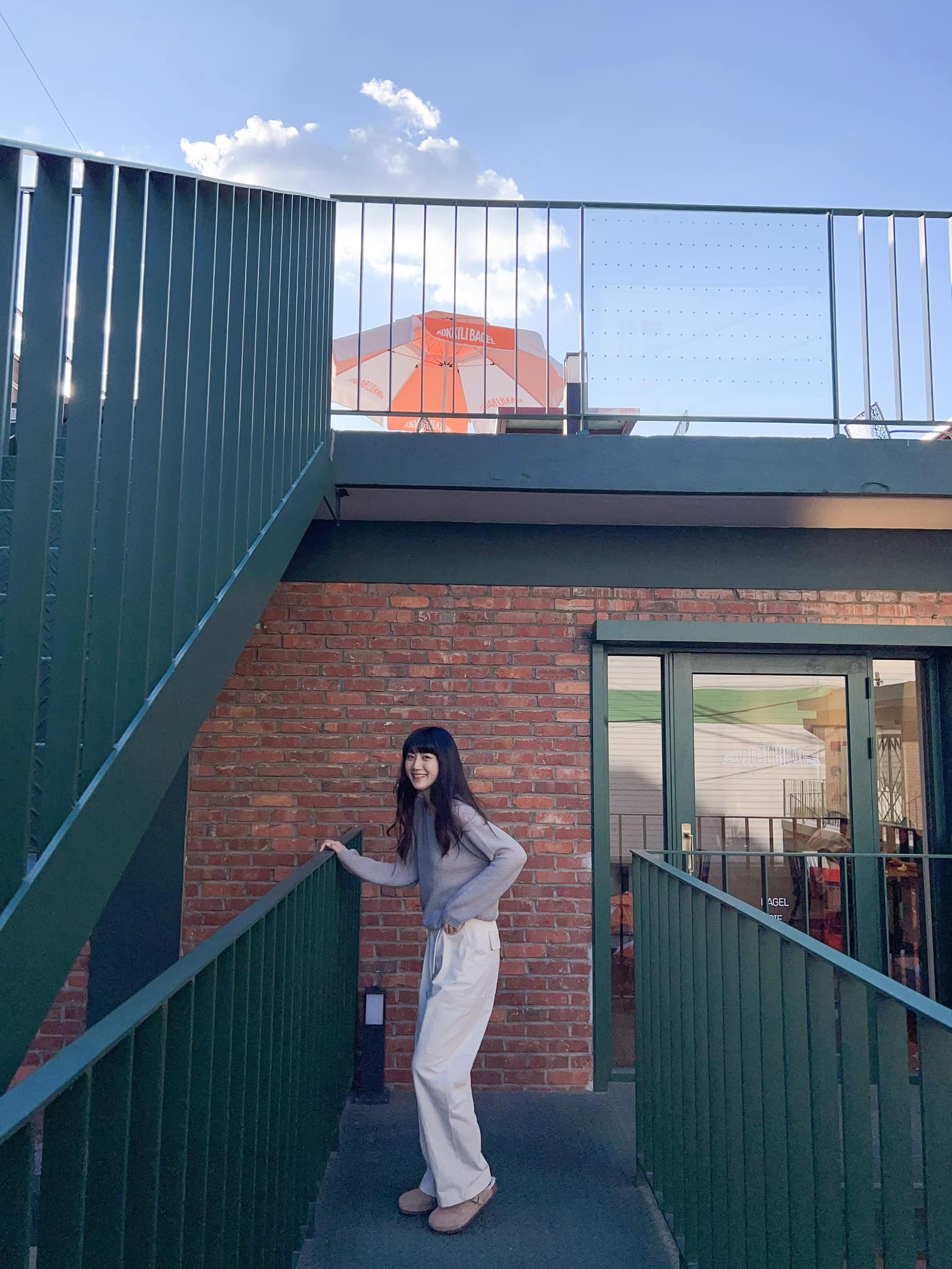 冬季牛皮面羊毛內裡拖鞋(鞋子恕無到付，無退換貨)