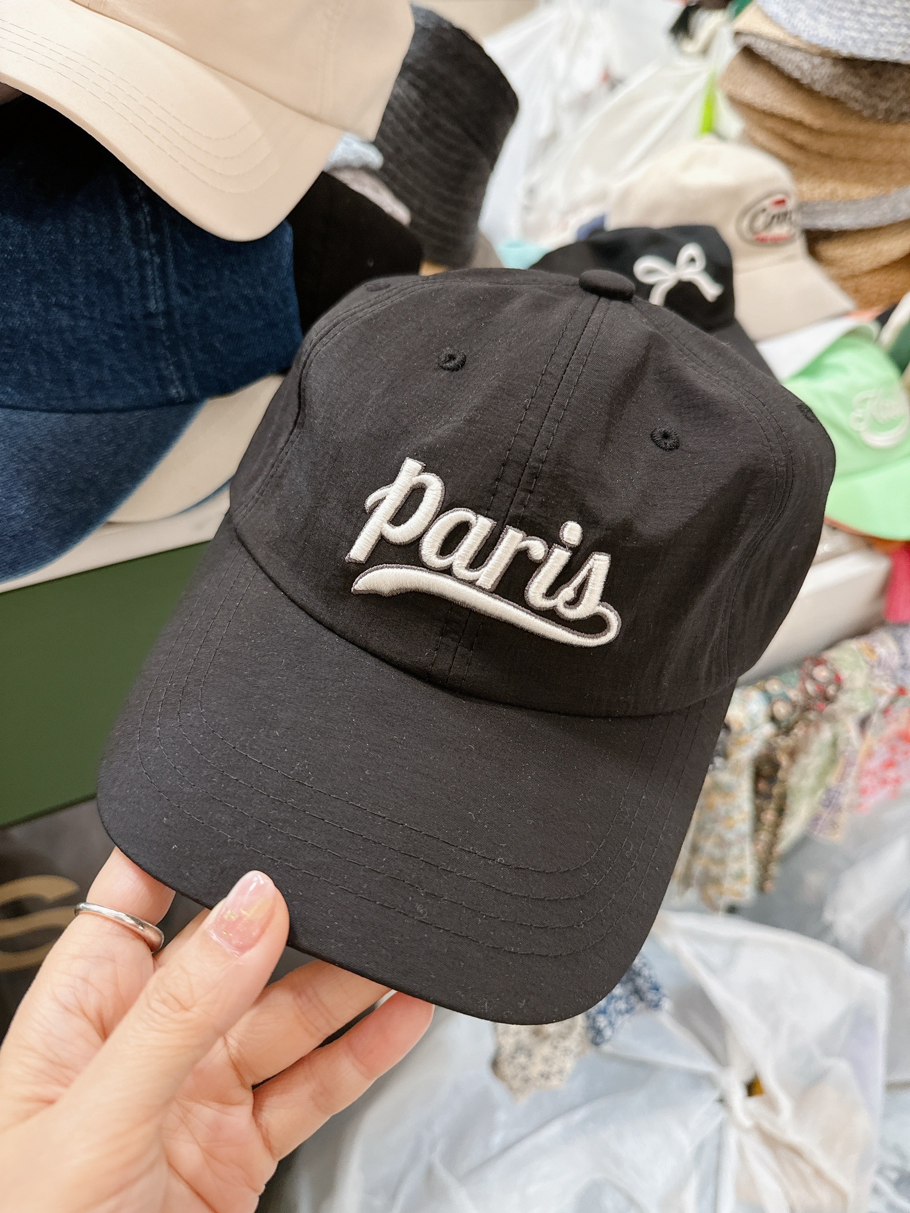 A22.時髦立體刺繡PARIS棒球帽