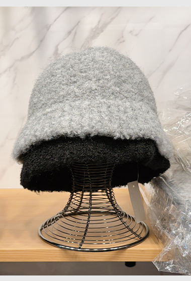 A37.QQ毛小臉羊毛帽