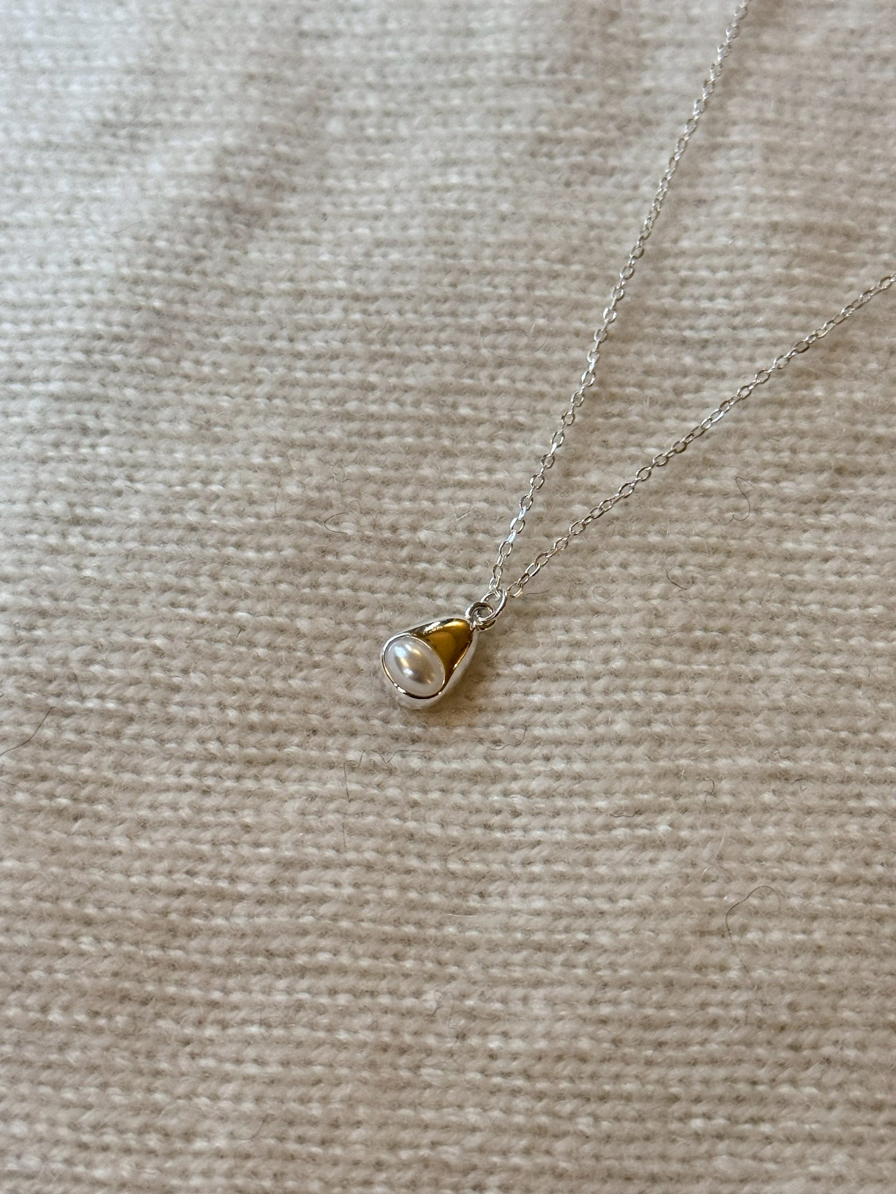 A40.925純銀晨露珍珠項鍊