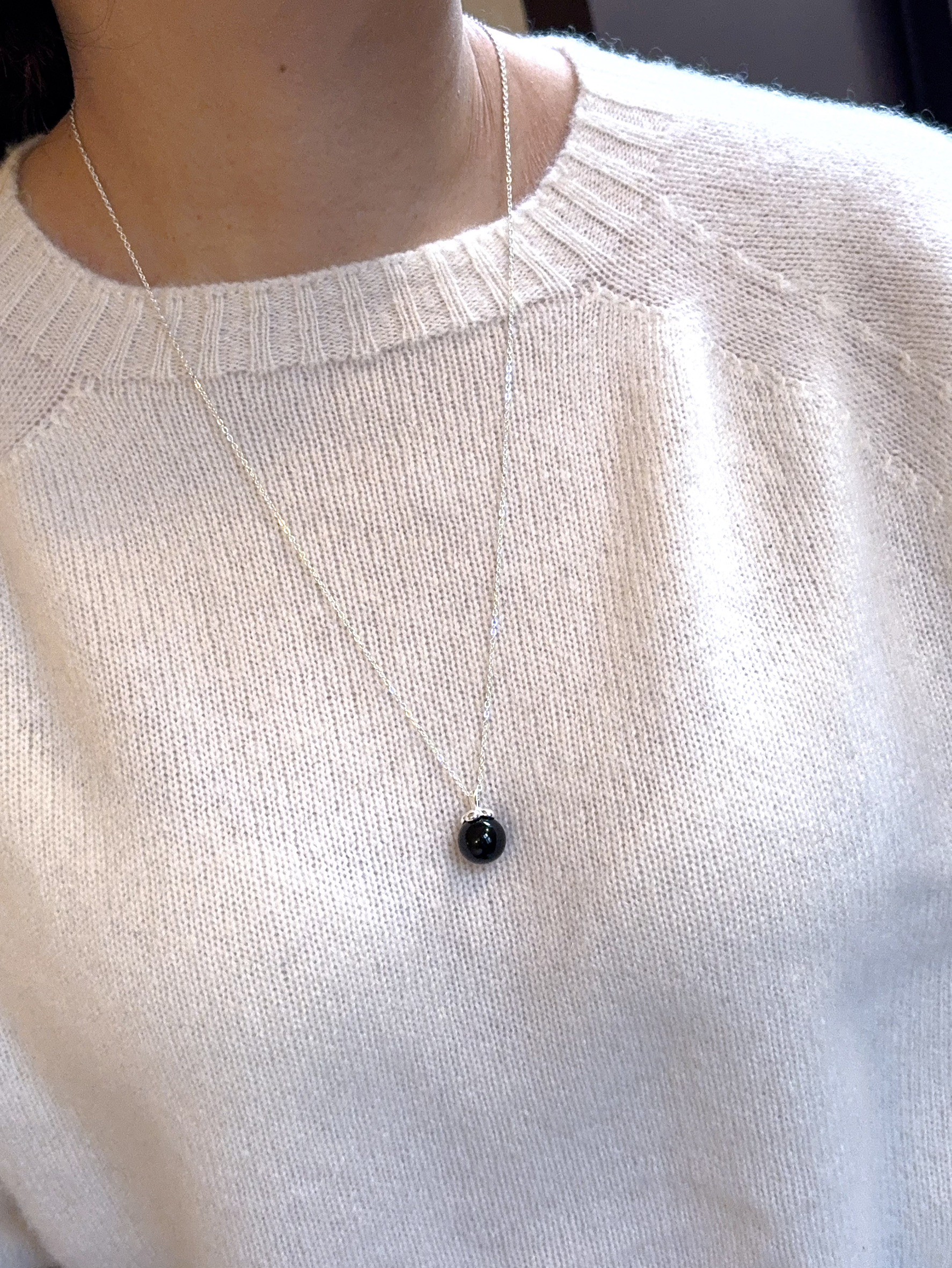 A37.925純銀月光圓珠項鍊