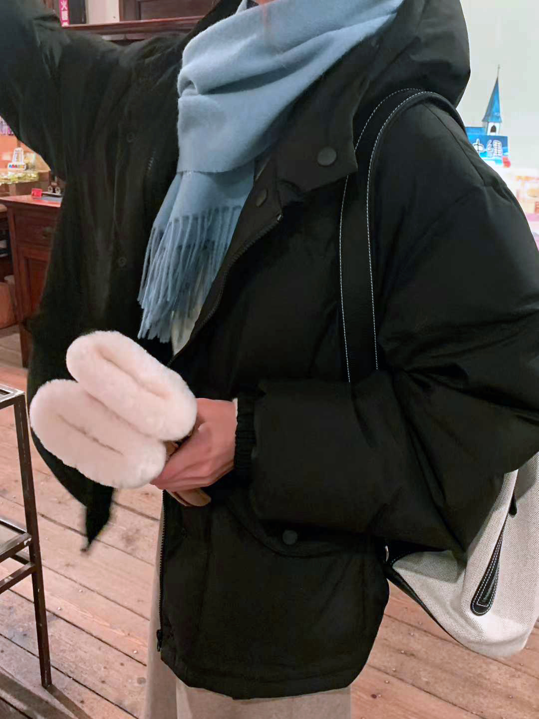 A12.顏值家100%WOOL多彩亮眼圍巾