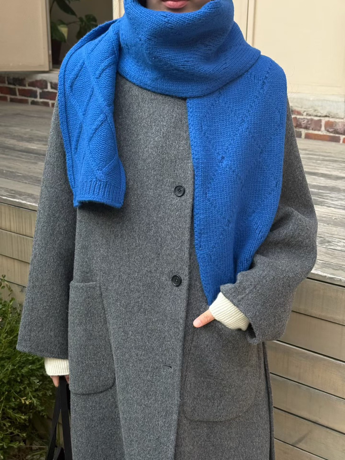 B37.瘦瘦歐膩時髦菱格保暖圍巾