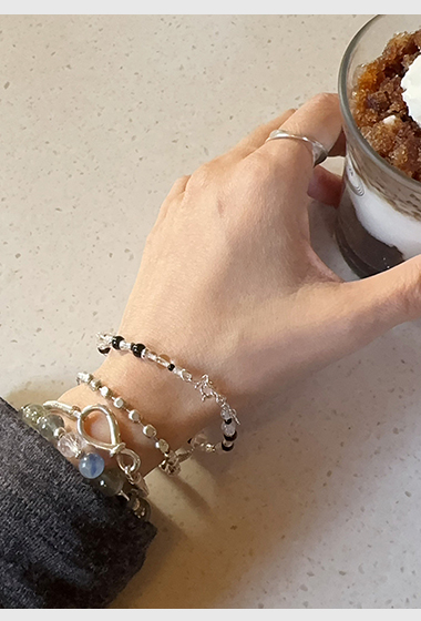 A31.925純銀冰透水晶+黑瑪瑙手鍊