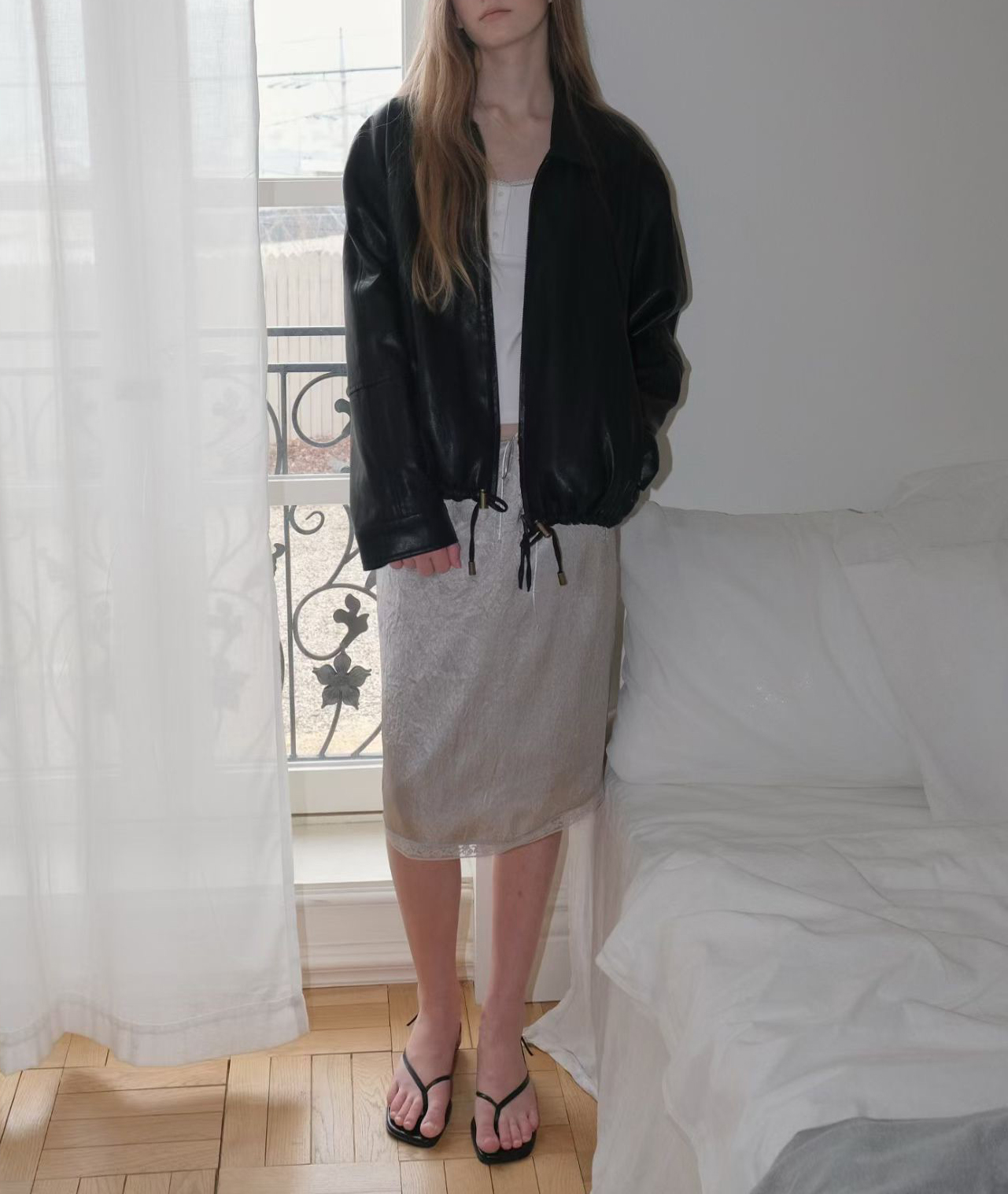 A97.小V家輕便傘狀PU皮外套