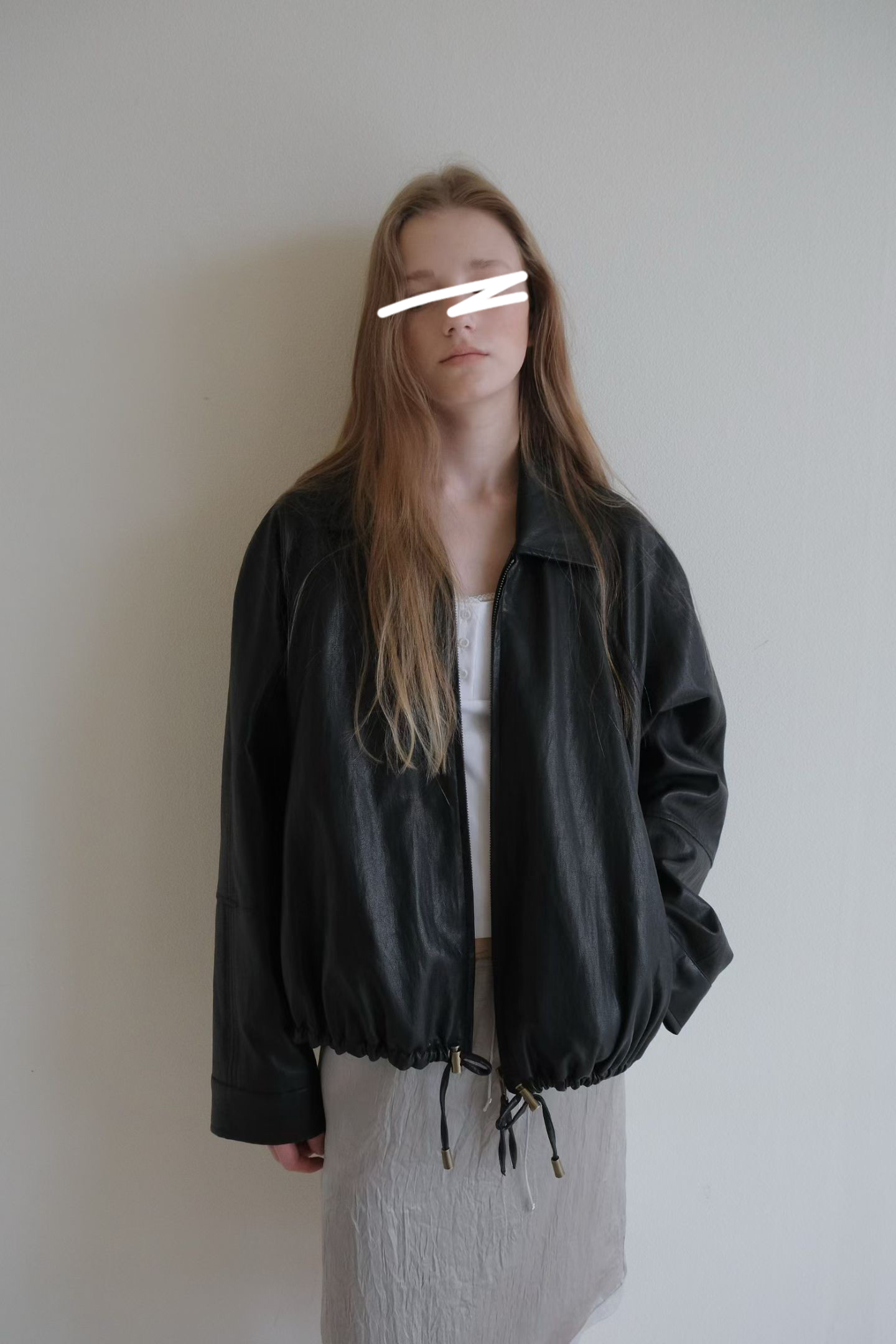 A97.小V家輕便傘狀PU皮外套