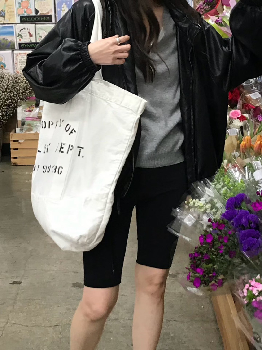 A98.小V家輕量連帽可拆PU皮外套