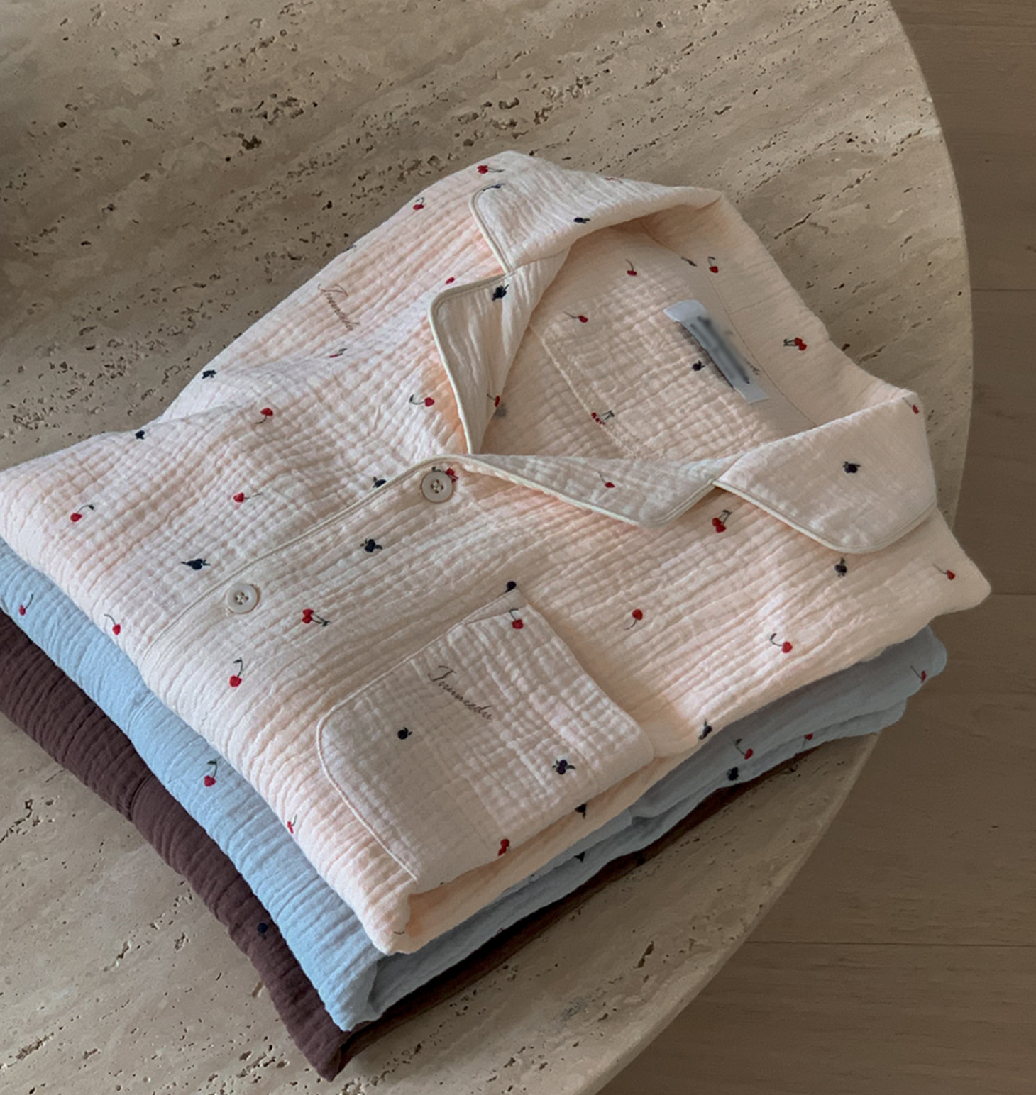 A01.小櫻桃紗布棉套裝(上衣+長褲)