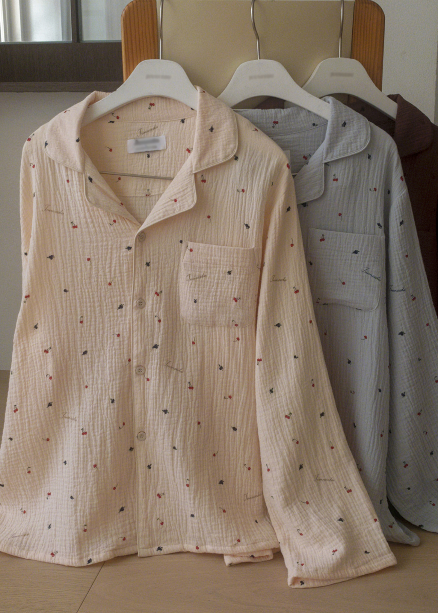 A01.小櫻桃紗布棉套裝(上衣+長褲)