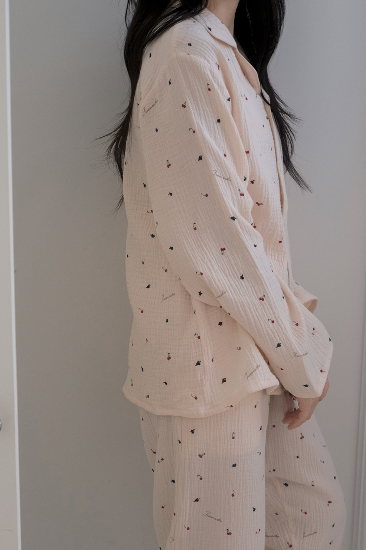 A01.小櫻桃紗布棉套裝(上衣+長褲)