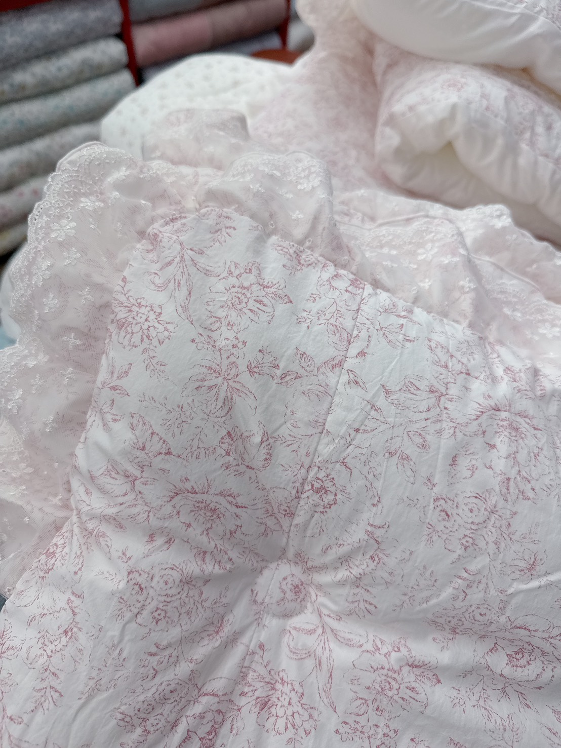 B05.古典花卉蕾絲莫代爾四季被Q