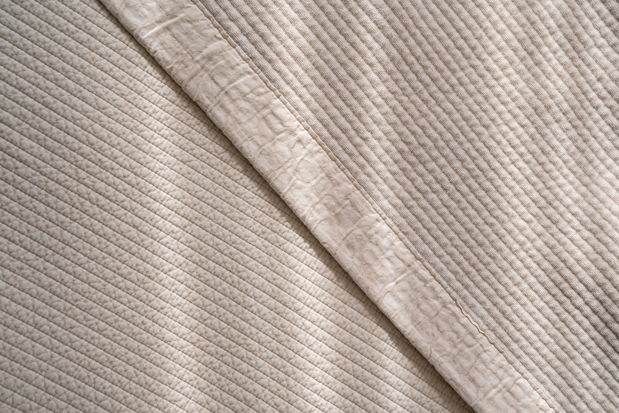 A05.素雅舒適莫代爾單絨面床墊K