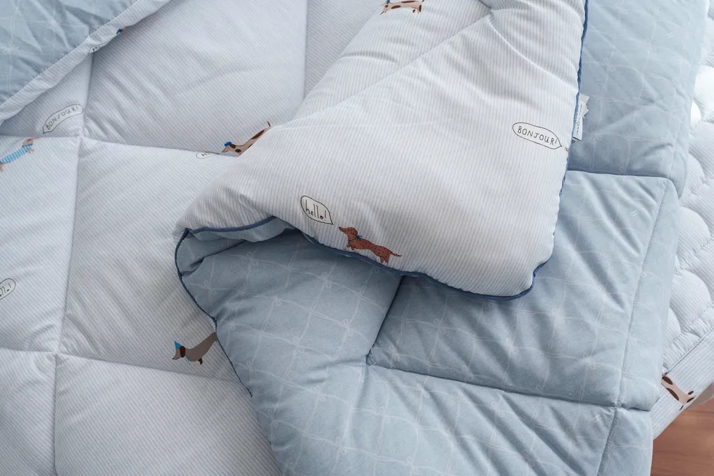 A37.俏皮臘腸狗狗莫代爾單人被S