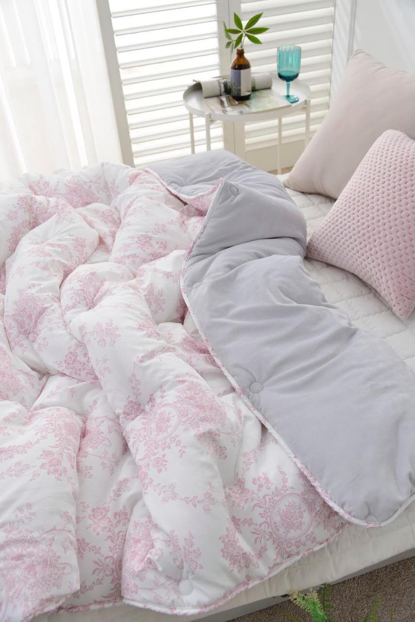 A29.古典花卉蝴蝶結雙人被Q