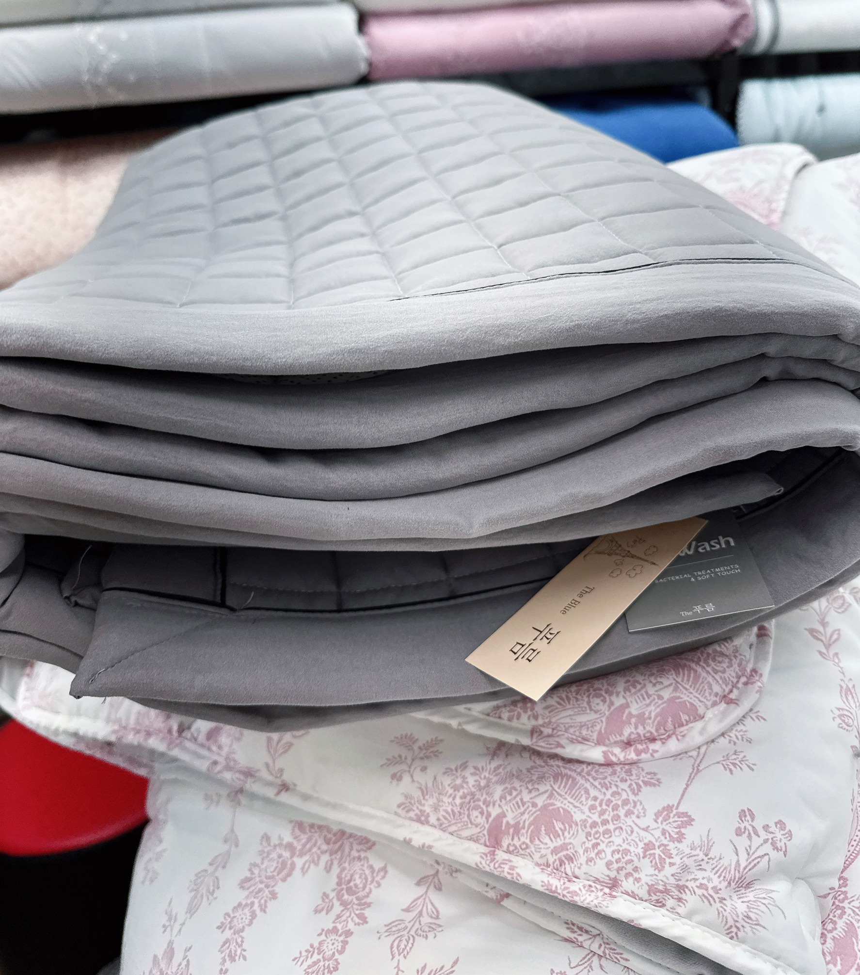 A12.素雅方格單人床墊S