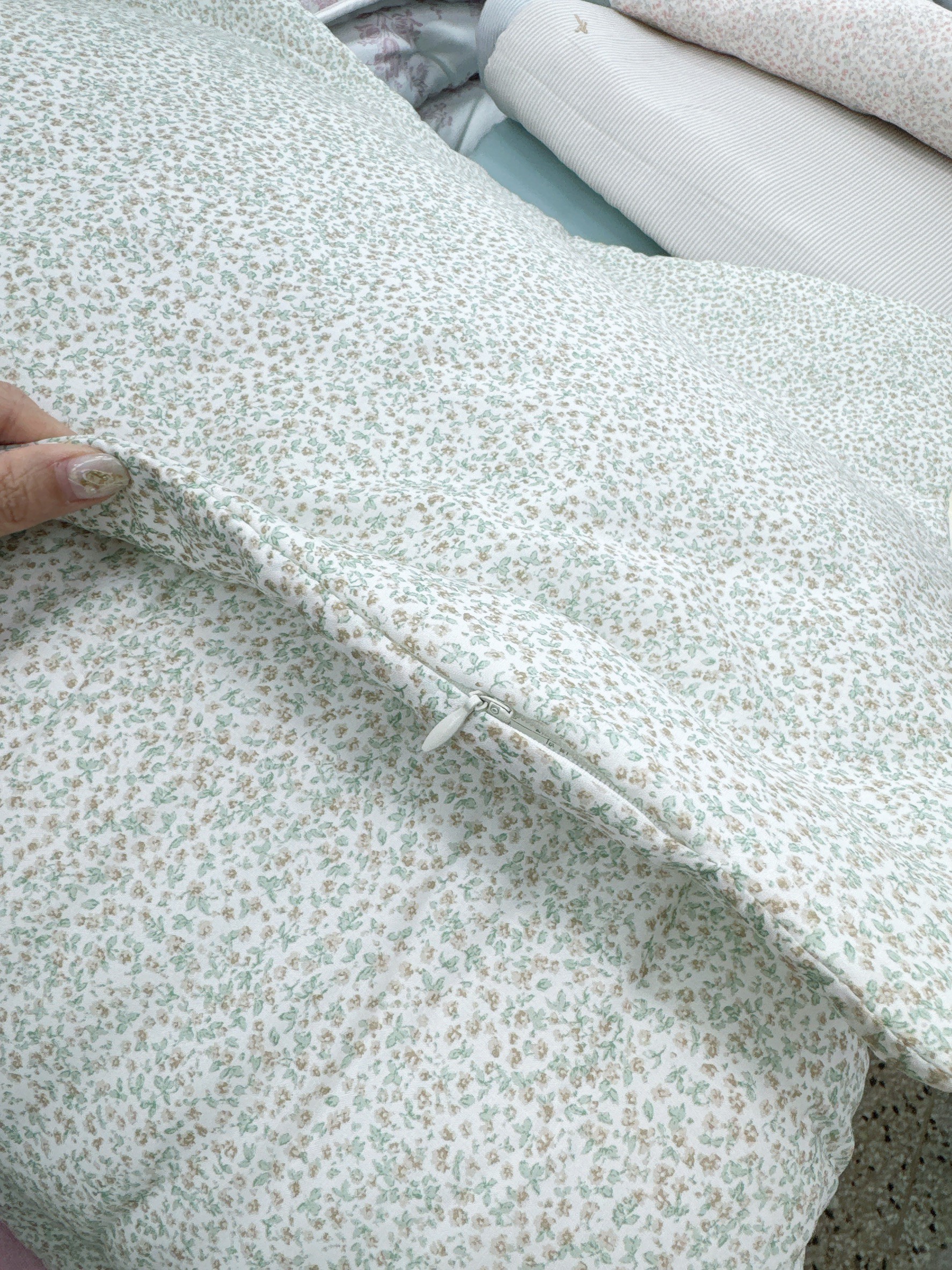 A37.雅緻小碎花枕頭套(單入)