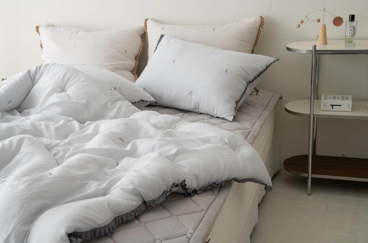 A34.法式蝴蝶刺繡枕頭套(單入)