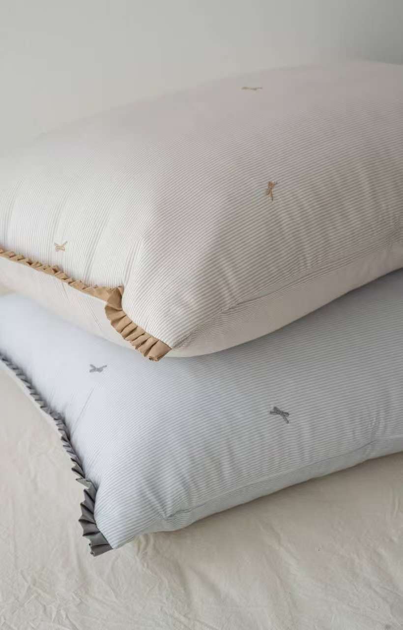 A34.法式蝴蝶刺繡枕頭套(單入)